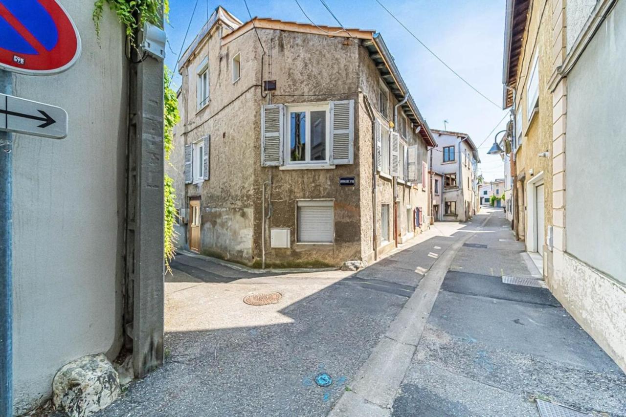 Cozy Studio Near Lyon Sainte-Foy-lès-Lyon Екстериор снимка
